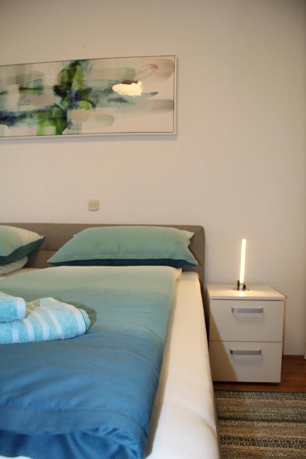 Apartment Zarko Върсар Екстериор снимка